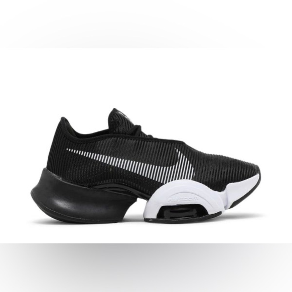 Nike Women’s Air Zoom Super Rep 2 in Black - Picture 1 of 11